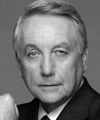 How tall is Bob Gunton?